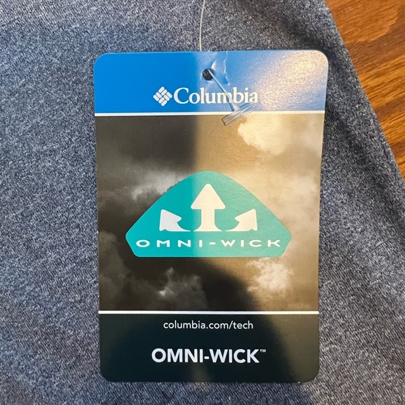 Columbia Peak to Point II T-Shirt Size Small NWT - Picture 3 of 5